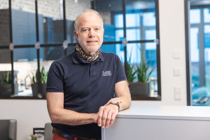 Dr. phil. Burkhard Bensmann Office